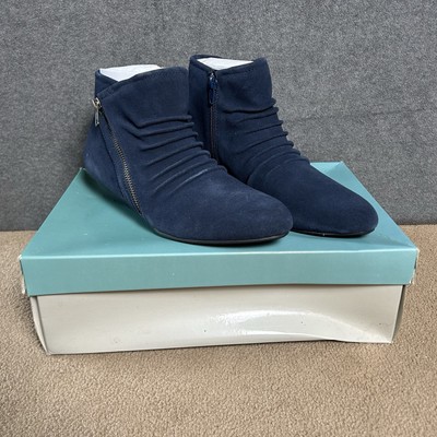Array Women's Cheyenne Blue Leather Chukka Boots Size 9M- NEW