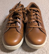 Deer Stags Boys Size 5M Brown Kane Cognac Lace Up Shoes With Memory Foam 25