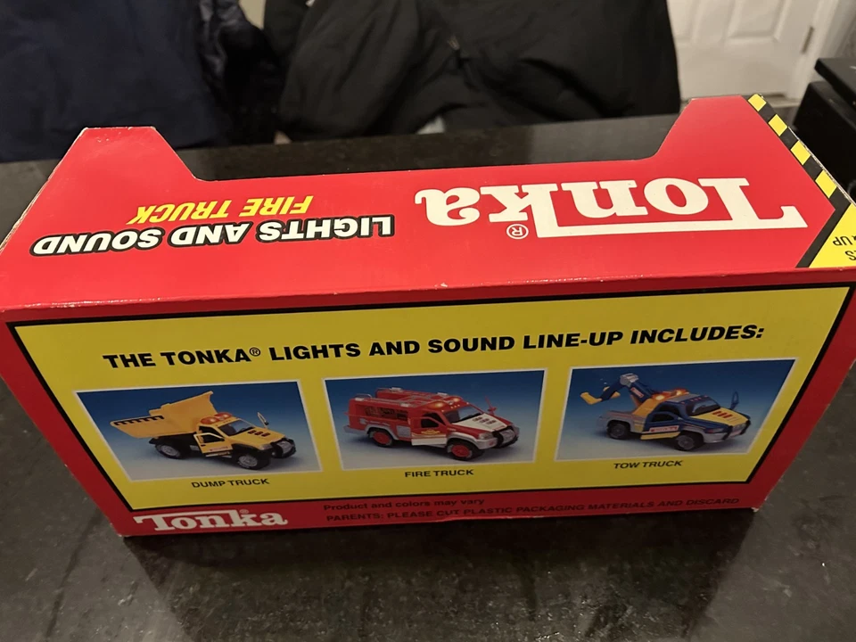 Vintage Tonka Lights & Sound Fire Truck Rescue Vehicle NIB New in Box - Image 3 of 3