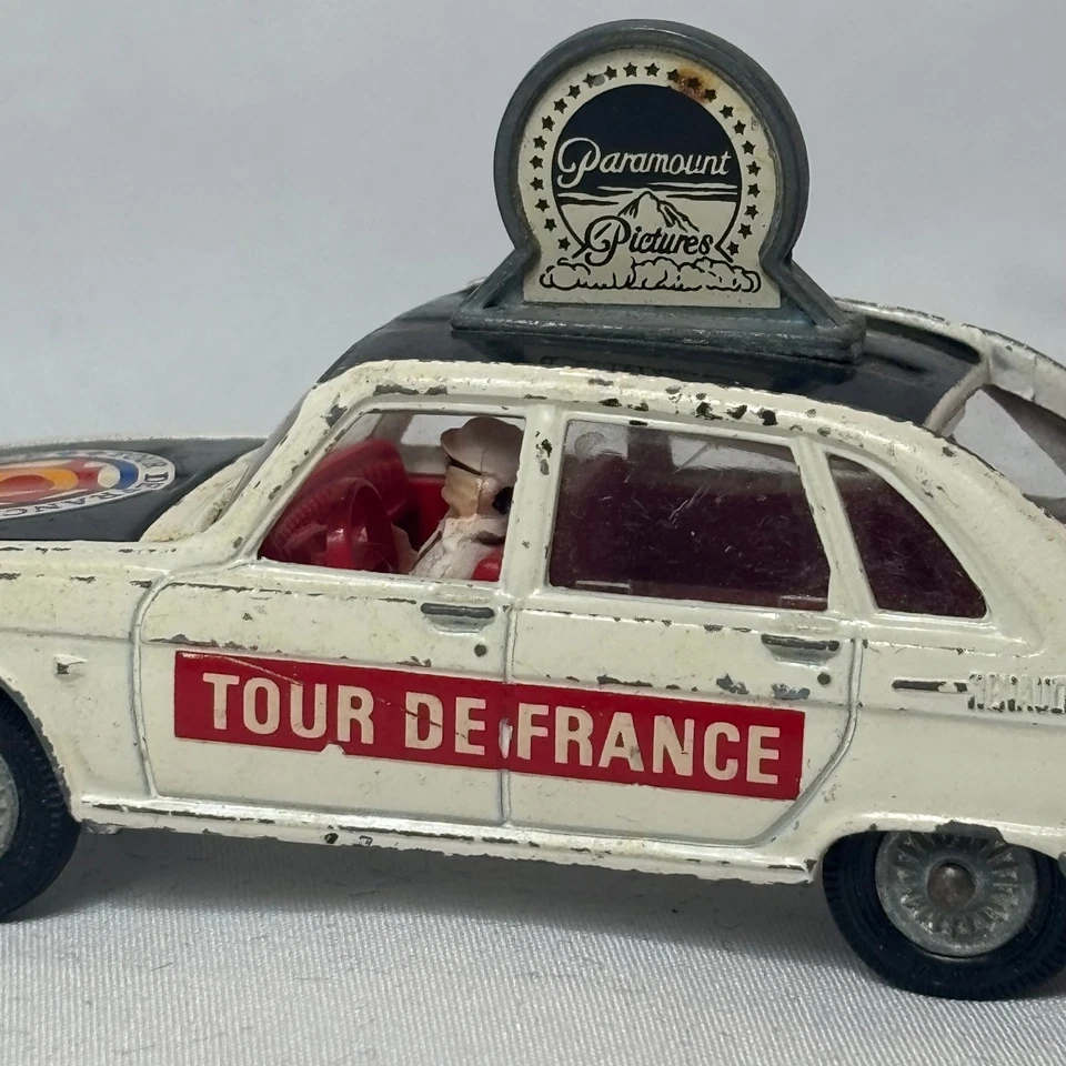 Vtg Corgi Toys Tour De France Renault 16 TV Crew Car Diecast Vehicle Paramount - Image 3 of 4
