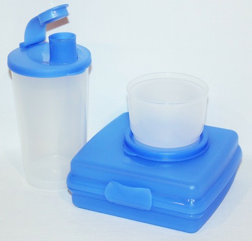 Juego de almuerzo Tupperware 3 piezas 12 oz. Vaso, guardián de sándwiches, taza de bocadillos azul - Imagen 2 de 2