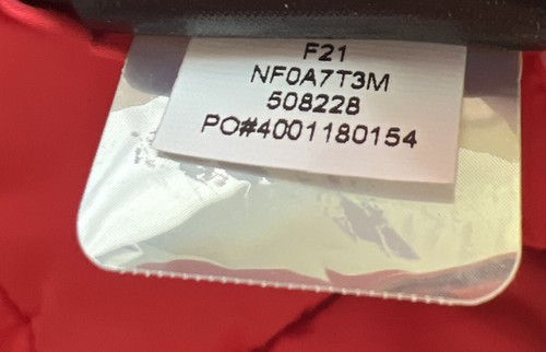 The North Face Boys Small 7/8 Reversible Winter Jacket Red/Black *Flaw - Picture 10 of 15