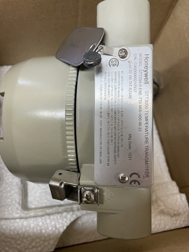 Honeywell Temperature Transmitter STT25H-0-ENE-TT0-M00-0D0-00-2J - Picture 4 of 7