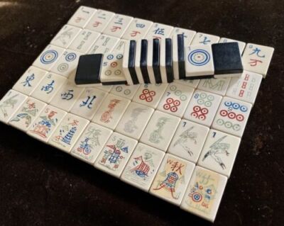 Antique Black 2-Tone Pyralin/Old Cellulose Mahjong PungChow Tiles 5/16'' Thick