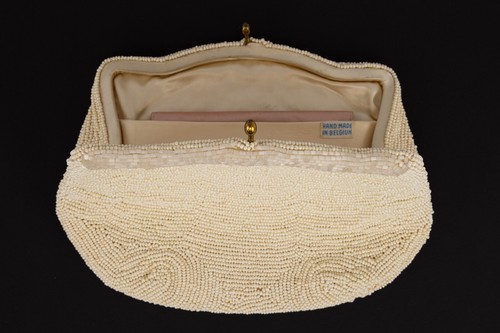 Vintage Clutch Bugle Beaded Design Hand Made in Belgium 1940-1950 Ivory Cream - Picture 7 of 8