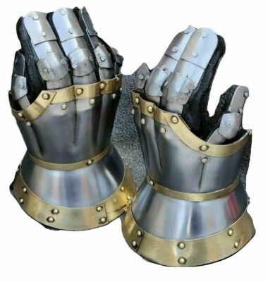 Mittelalterliche Rüstungshandschuhe aus Stahl und Messing Antikes Paar Handschuh