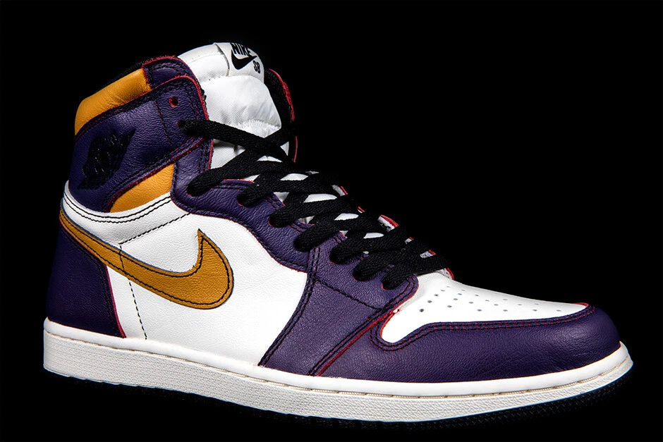 Air jordan 1 high hotsell og defiant court purple