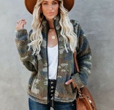 Vici Can’t Hide Your Love Pocketed Sherpa Jacket Thread & Supply Size Medium