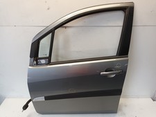 Porte avant et accessoires Suzuki SPLASH