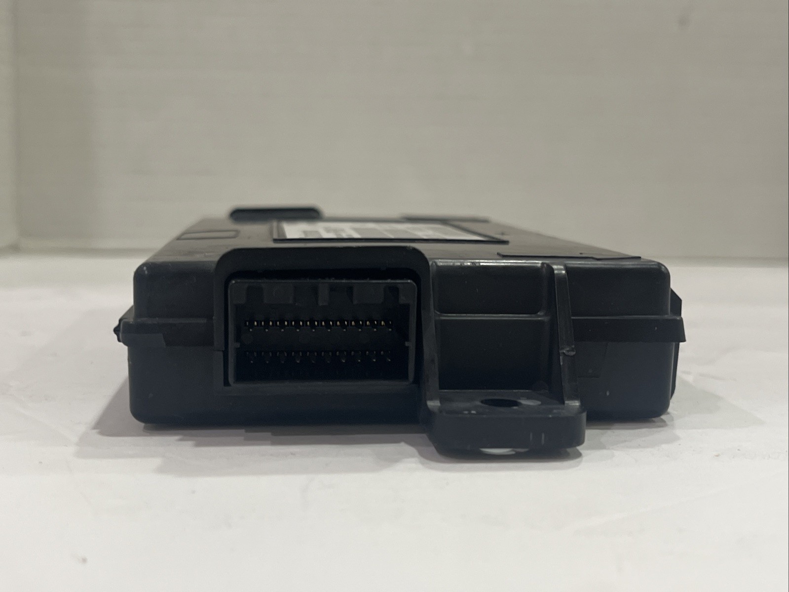Fits Maserati Quattroporte M156 Keyless Control Unit 68193398AB 2014