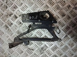 BMW 7 F01, F02 Kotflügelhalter vorne links 7184180 2.99 Diesel 180kw 25728161