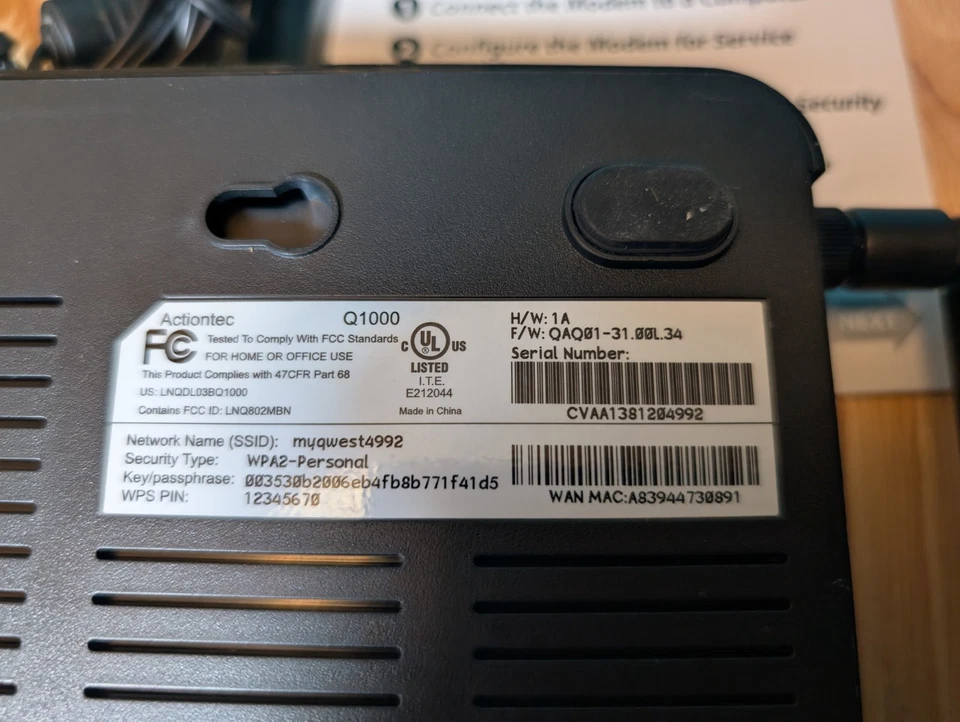 Qwest ACTIONTEC Q1000 DSL Modem Router 4-Port Wireless Router w/ Ethernet cable - Image 3 of 3