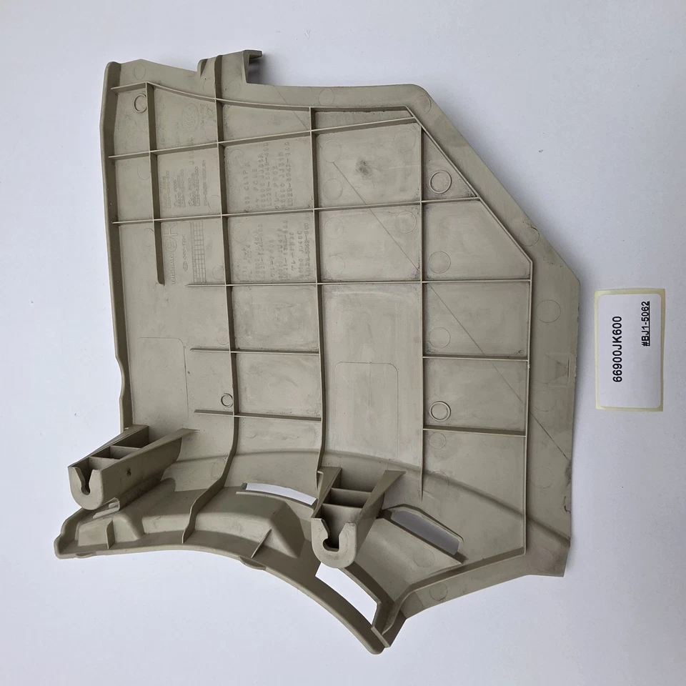 Infiniti Q60 Finisher 2014-2016 lado derecho azul 66900JK600 Foto 2 de 4