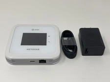 Netgear Nighthawk M6 5G WiFi 6 Mobile Hotspot Router MR6110 AT&T White Excellent