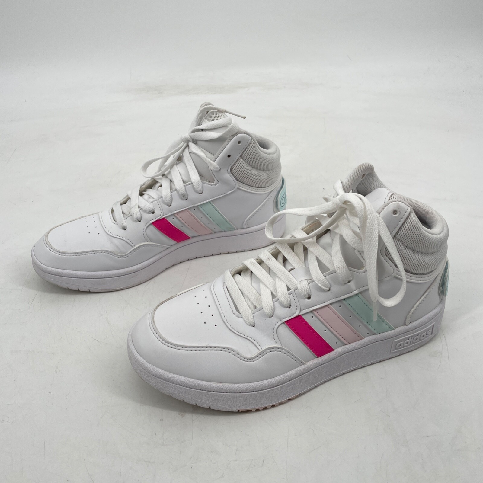 Adidas women 7.5 /EU 39.5 Hoops 3.0 Mid Classic World Friends Sneaker Shoe White thumbnail 9