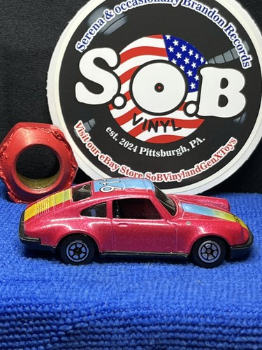 Yatming Porsche 911 No 811 1:64 Pink Diecast NM Condition - Picture 4 of 8