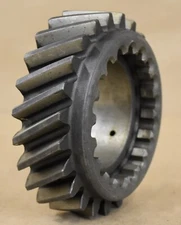 62-8-10 MAINSHAFT GEAR  (23 TOOTH / 18 SPLINE) - SPICER TRANSMISSION ***NEW***