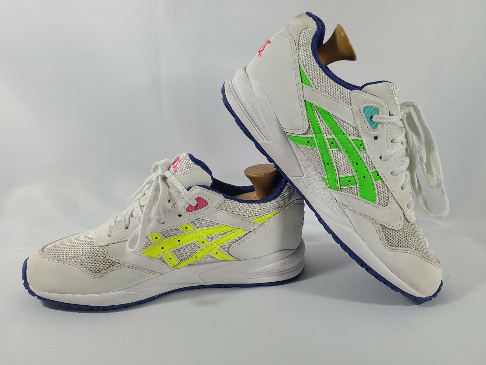 asics gel saga womens