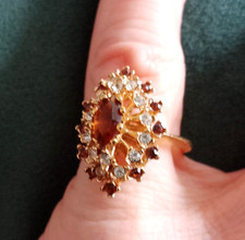 OVAL SHAPED GOLD PLATED DRESS RING SET WITH SPARKLY GARNETS & CRYSTAL GEMSTONES
