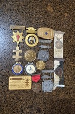RARE 15 PIECE VINTAGE MASONIC & KNIGHTS TEMPLAR LOT PAST MASTER MEDALS BADGES ++