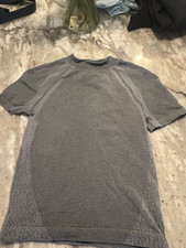 Lululemon Gray Athletic Short Sleeve Crew Nec...