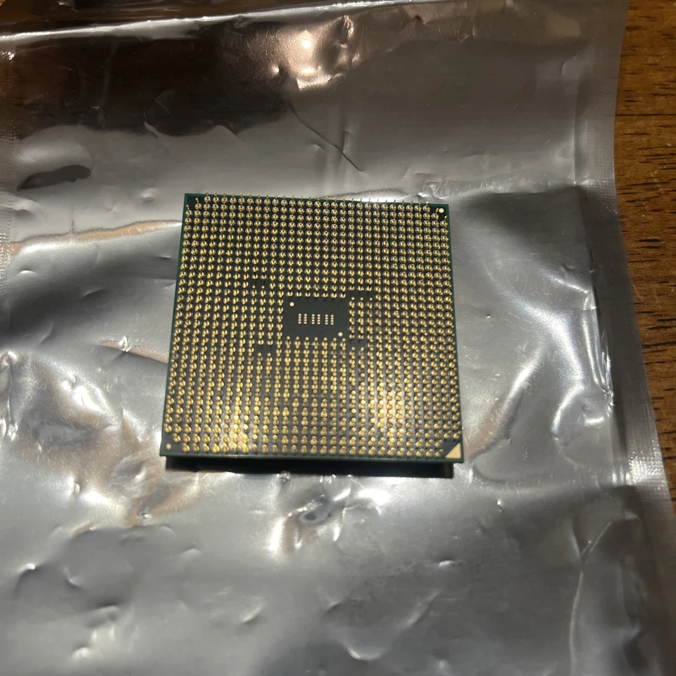 AMD A4-5300 3.4GHz Dual-Core (AD5300OKHJBOX) Processor - Image 3 of 3