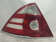 RÜCKLEUCHTE AUßEN LINKS / 2208204 FÜR FORD MONDEO III SEDAN B4Y 2.0 16V TDDI /