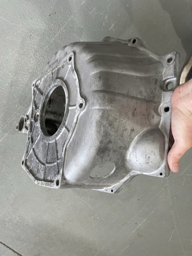 1989-1996 Chevrolet Corvette C4 ZF 6 Speed Bellhousing Bell Housing 10085208 - Picture 14 of 20
