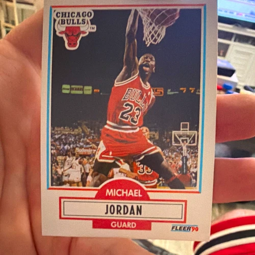 Fleer 1990-91 Michael Jordan #26 Chicago Bulls NBA Basketball Card