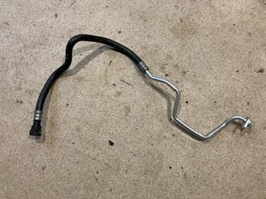 Ölleitung BMW F87 LCI F87 Turbolader Ölleitung Ölschlauch Oil Pipe Tube 7853889