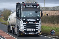 LKW Foto 6x4 Scania Phil Barton Scania S500 & Milchtanker 187 YUL