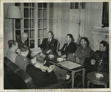 1953 Press Photo Meeting of the allied powers at SHAPE headquarters - mjm12078