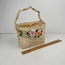 Vtg Wall Basket White Wicker Flowers Rose Green Leaves Hard Rustic Wedding READ