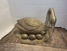 Vintage Brass Swan Mother Baby Hatching Eggs Statue Sculpture Farm House Decor