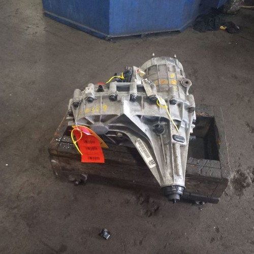 1999-2002 Chevy Silverado Suburban Sierra 1500 Opt NP8 Transfer Case Assembly