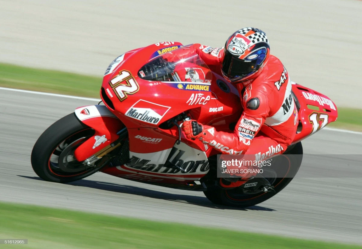 Helmet for deals superbike