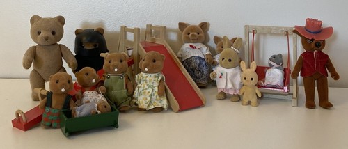 SYLVANIAN FAMILIES BANDAI MAPLE TOWN Les Petits Malins ( à l'unité) - Collection