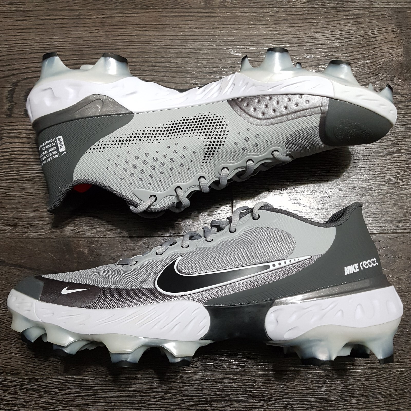 nike mcs baseball cleats