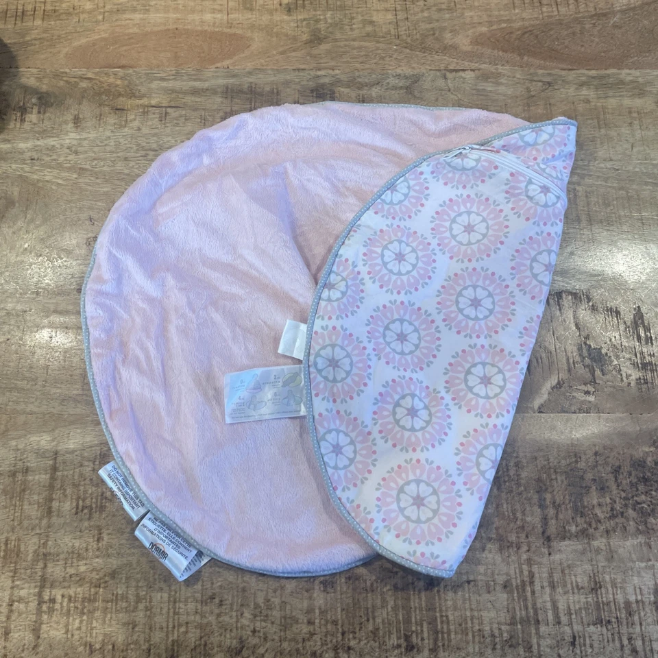 BOPPY PILLOW COVER SUPER SOFT LIGHT PINK VELOUR and Pink, White Medallion - Image 3 of 4