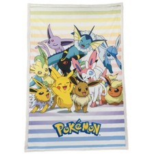 Pokemon Fleecedecke Kuscheldecke Tagesdecke Pikachu Pl&uuml;sch Ma&szlig;e: 100 x 150 cm