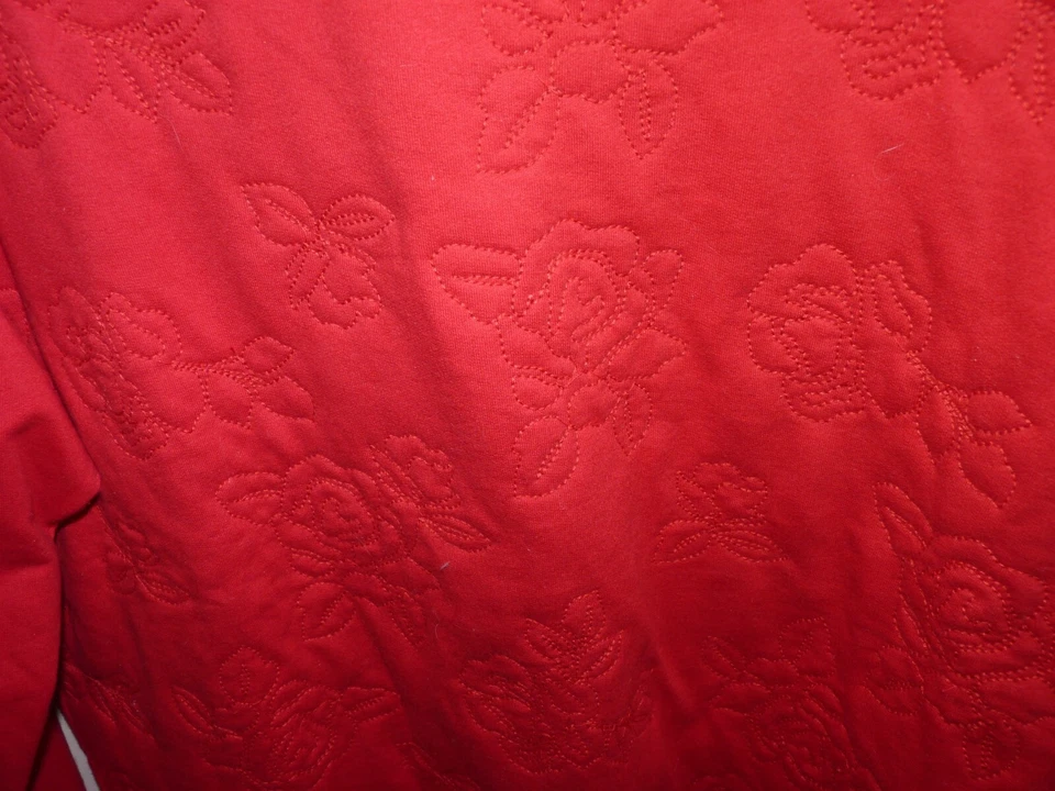 Moletom Laura Scott feminino tamanho XL L/S vermelho acolchoado padrão rosas NOVO - Imagem 2 de 4