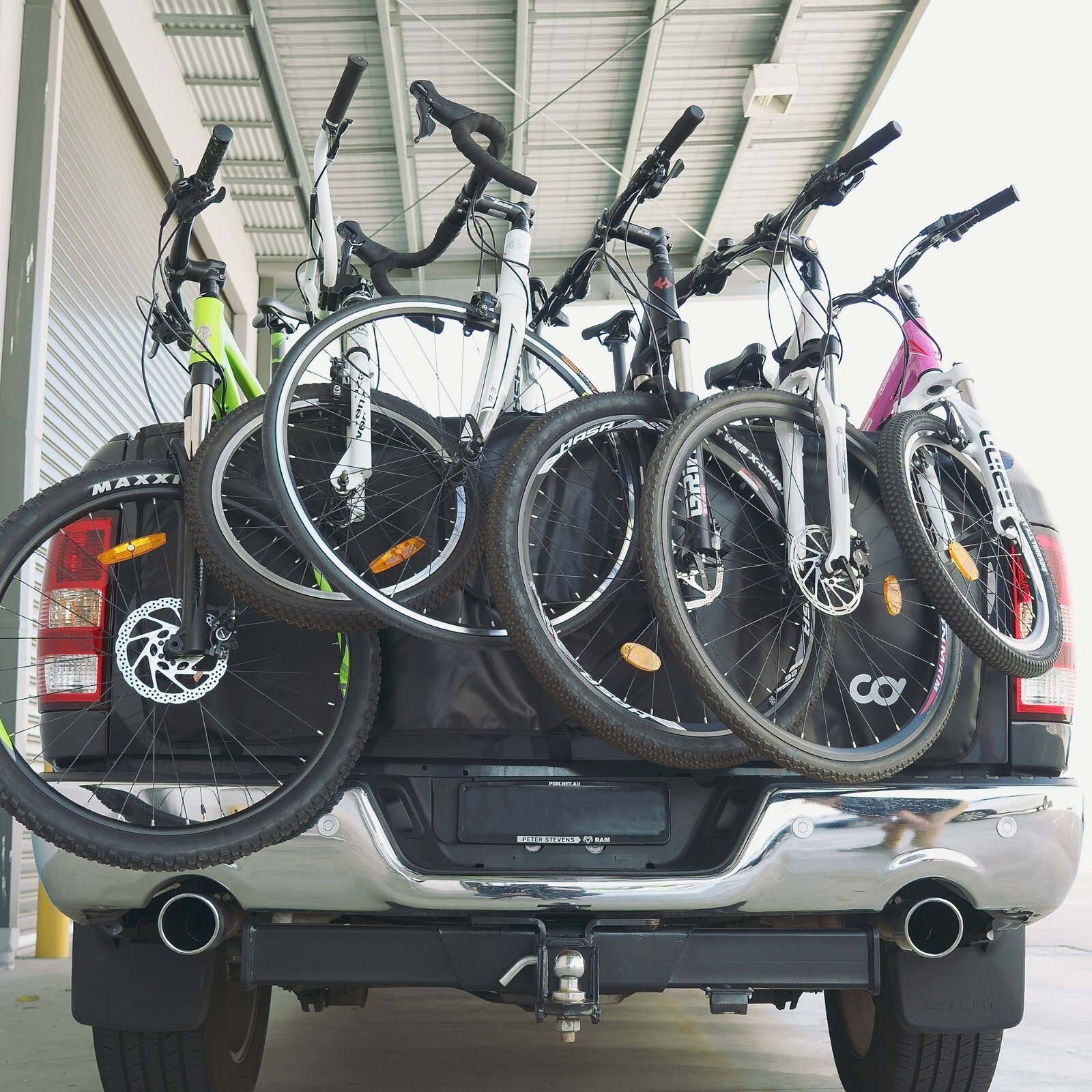 Cycling Deal Tailgate Bicycle Rack Carrier Mats for Pickup Truck 6 Bikes, Black