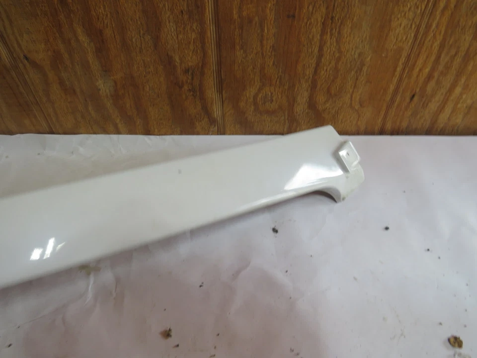 Ford LCF International 2006 panel de llenado pasajero derecho RH R Foto 4 de 4