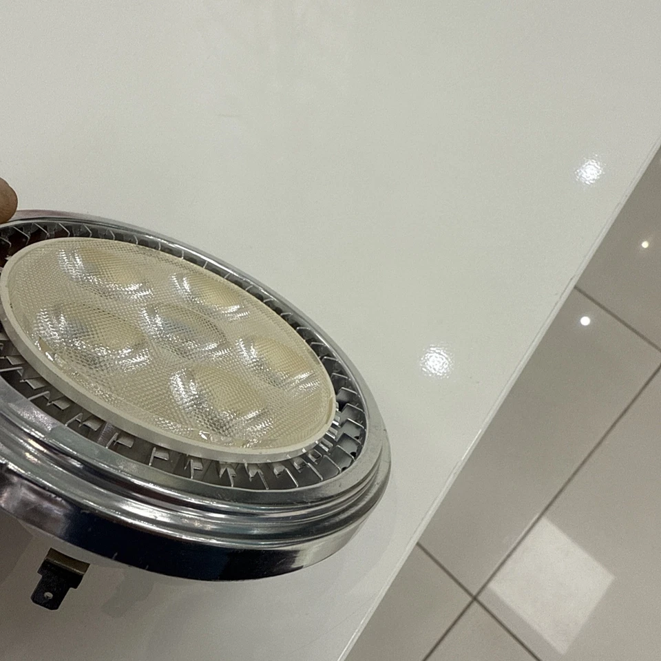 Job lot 23 x Diamond AR111 12-14v 50-60hz 6*2w cw 10w NEW led lightbulb - Image 4 of 4