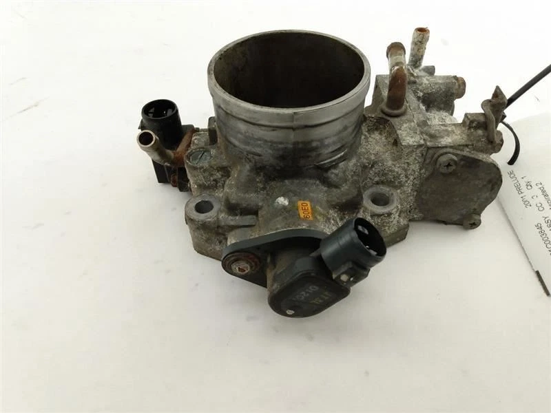 Honda Prelude Throttle Body Automatic Transmission 1999 2000 2001 - Image 2 of 4