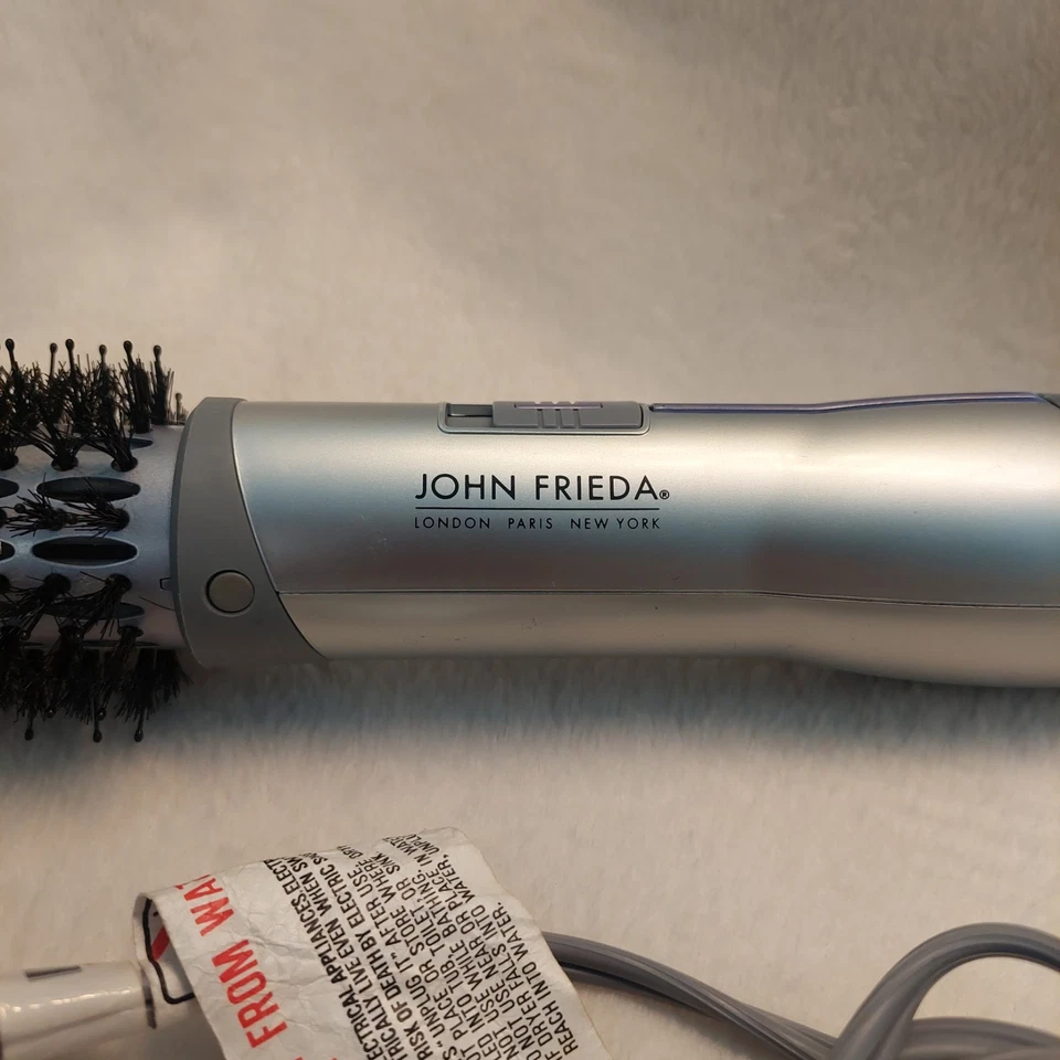 Cepillo de aire caliente iónico John Frieda Frizz Ease forma salón 1,5" JFHA5 Foto 4 de 4