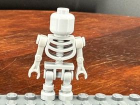 LEGO&reg; Robo Skeleton - The Lego Movie - 70817 70814 70807 (tlm048) Minifigure