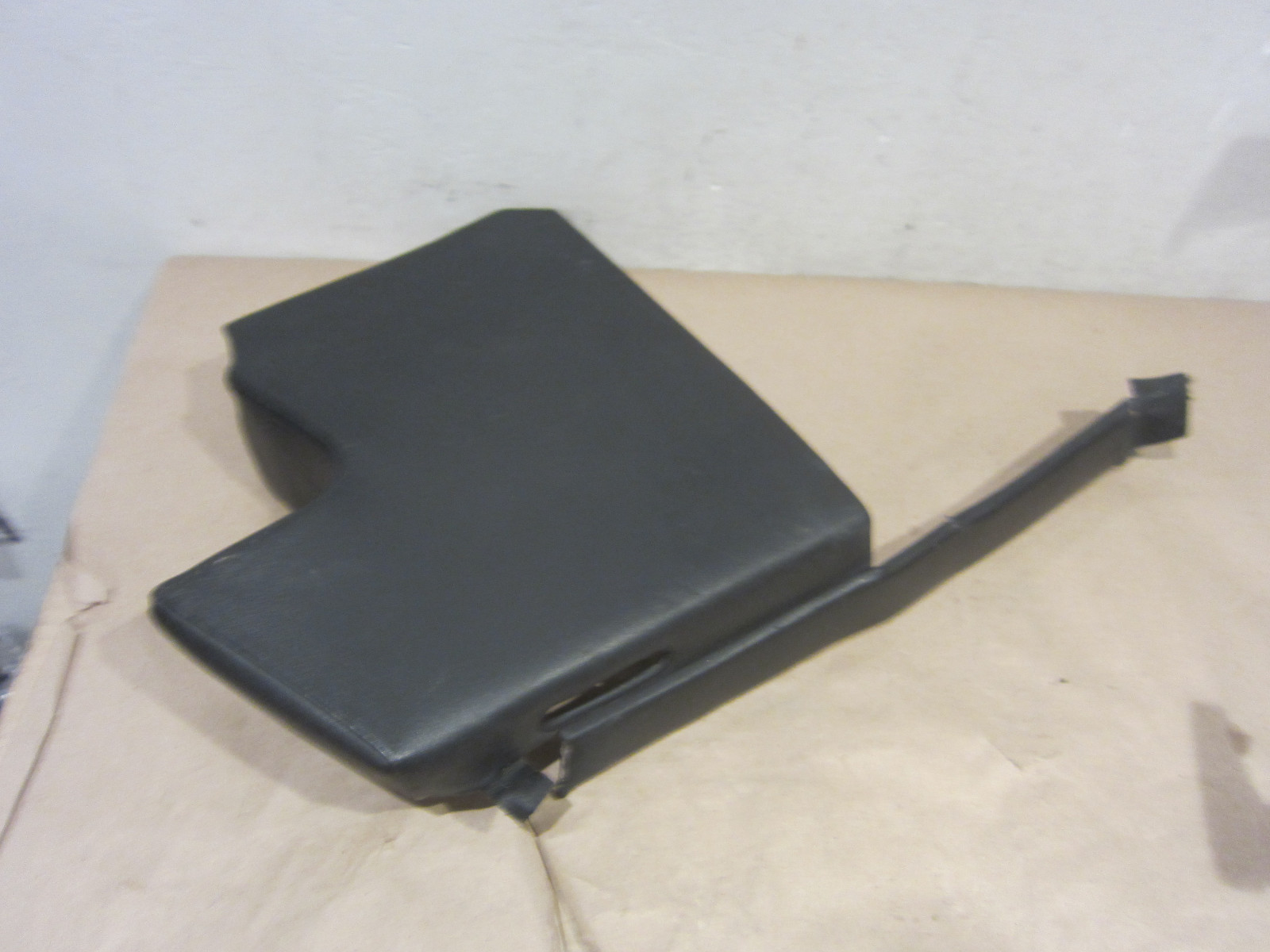 Ferrari Testarossa - LH Left Rear Side Panel Seat-Belt Trim - P/N 61550900