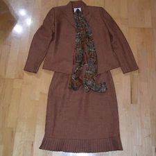 Collections for Le Suit Women's Sz 6P Open Blazer Skirt Suit w Scarf - Nice!