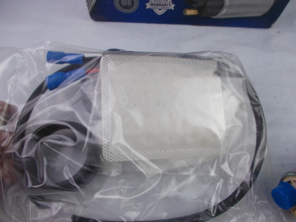 Juego de bomba de combustible y filtro CARQUEST E2496001 se adapta a; Ford Escort 1998-2003 Foto 4 de 4